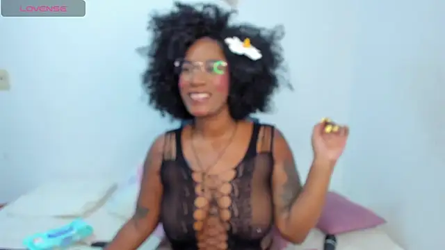 Brandy brown  online show from 12-03-25, 11:25