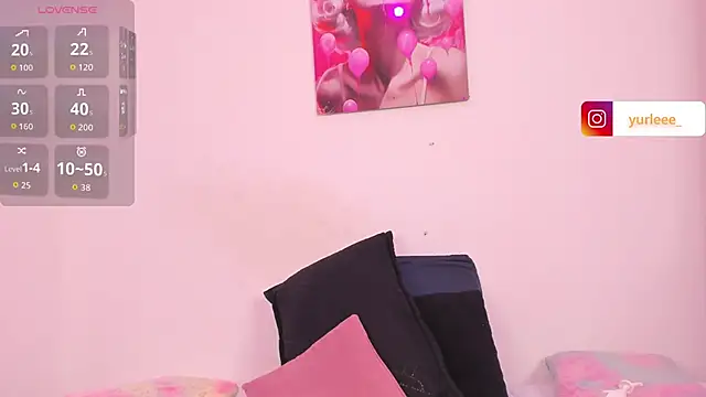 Brandy brown  online show from 06-01-26, 11:59