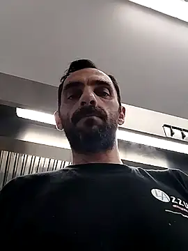 hotmen83 online show from 10-09-25, 09:43