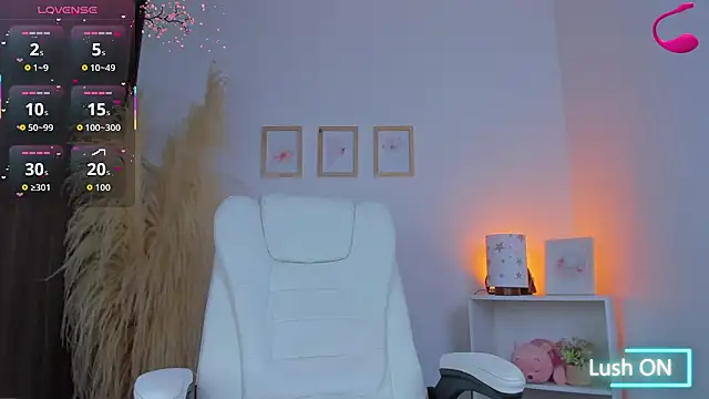 shannel moss   online show from 11-08-25, 11:19