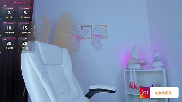 shannel moss   online show from 12-22-25, 12:11