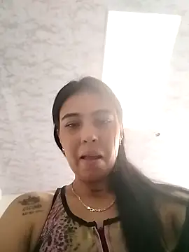 EmmaSplycer02 online show from 04-02-26, 08:48