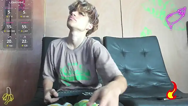 spicy adonhis online show from 11-18-25, 12:30