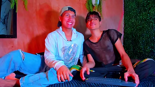 spicy adonhis online show from 11-17-25, 12:31