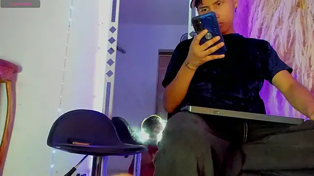 spicy adonhis online show from 10-23-25, 07:34