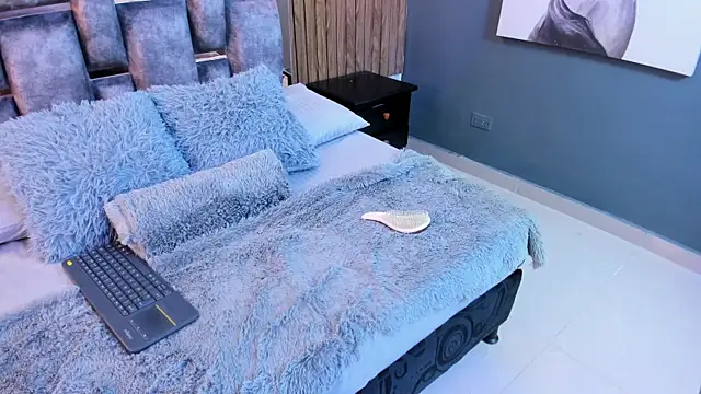 Snapshot of owen__johnson chatting on 11-07-25, 12:21 owen johnson online show from 11-07-25, 12:21