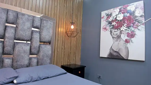 Snapshot of owen__johnson chatting on 10-25-25, 11:53 owen johnson online show from 10-25-25, 11:53