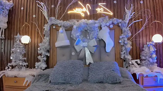 Snapshot of owen__johnson chatting on 12-21-25, 12:18 owen johnson online show from 12-21-25, 12:18