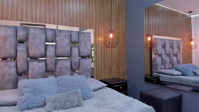 Snapshot of owen__johnson chatting on 11-24-25, 12:16 owen johnson online show from 11-24-25, 12:16