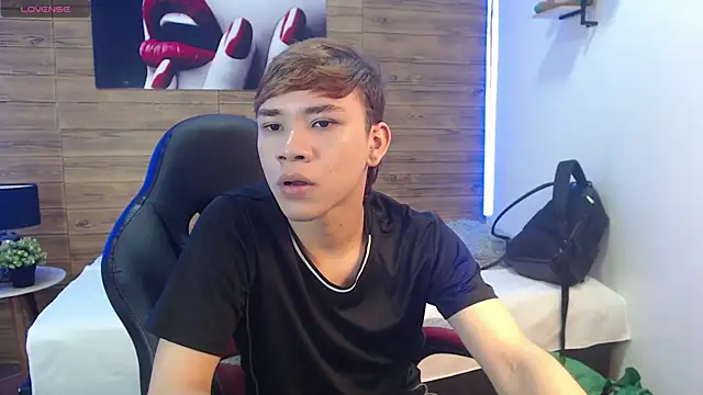 nathanclay online show from 04-07-26, 03:08