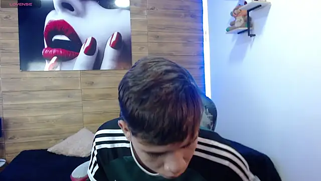 nathanclay online show from 04-30-26, 03:46