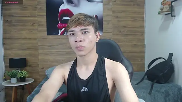 nathanclay online show from 04-12-26, 04:16