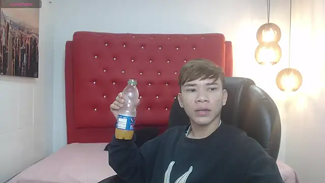 nathanclay online show from 11-20-25, 03:29