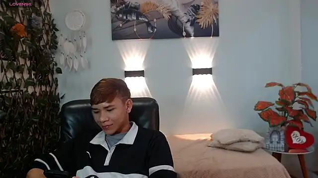 nathanclay online show from 12-23-25, 03:28