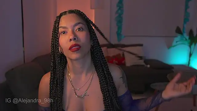 kyria 1 online show from 12-20-25, 12:24