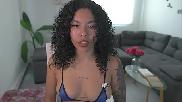 kyria 1 online show from 03-15-26, 03:52