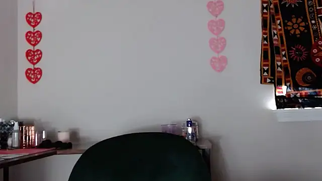 Cherribombzz online show from 02-28-26, 05:12