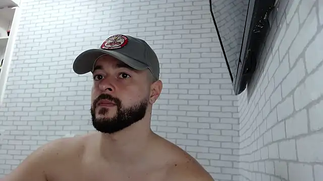 BombeiroHotx online show from 09-30-25, 08:04