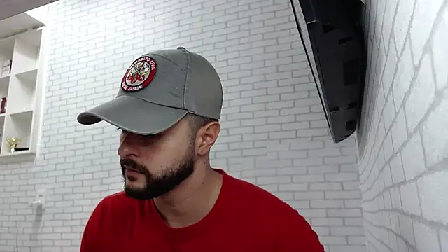 BombeiroHotx online show from 03-05-26, 08:38