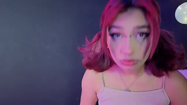 zoelight18 online show from 09-12-25, 03:28