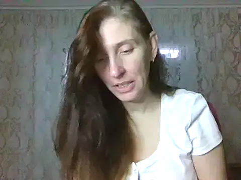 CandiCole online show from 11-16-25, 05:23