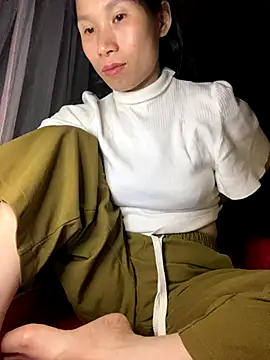 MinHiNi online show from 12-19-25, 03:25