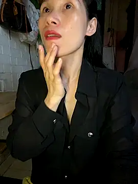 MinHiNi online show from 10-02-25, 01:20