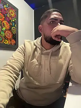 Yuber3 online show from 12-20-25, 07:00