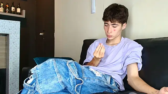  DantFox  online show from 10-07-25, 08:10