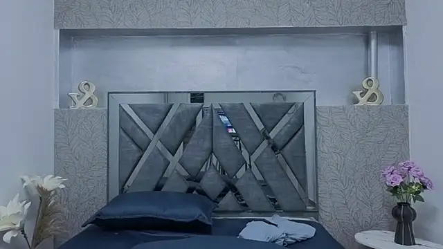  DantFox  online show from 12-05-25, 08:13