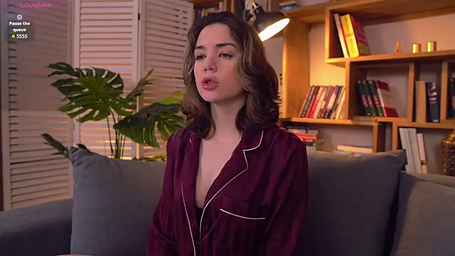 Sunny Teaze online show from 02-19-26, 07:16