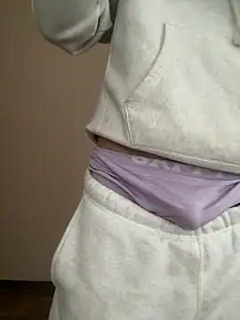 iikangi online show from 03-18-26, 10:21