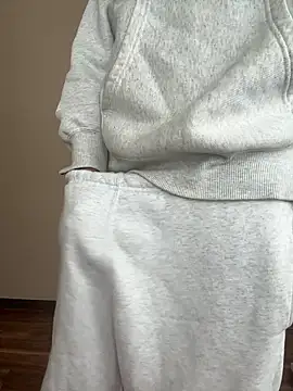 iikangi online show from 04-04-26, 01:34