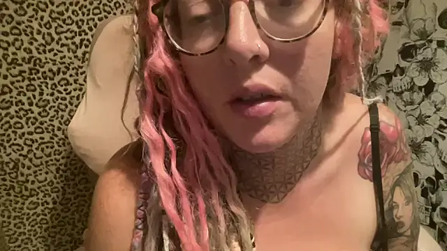 Aubrey-18XX online show from 07-20-26, 01:02