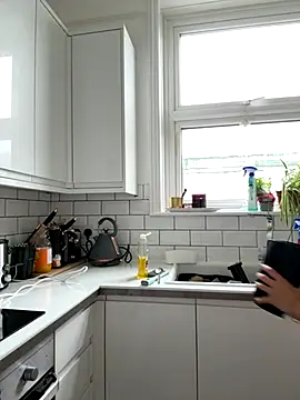 AlitaNova online show from 09-26-25, 10:44