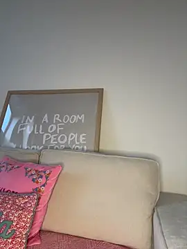 AlitaNova online show from 12-16-25, 01:59