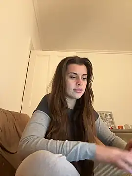 AlitaNova online show from 11-18-25, 04:32