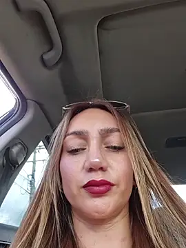 Ninabigtitied online show from 05-24-26, 08:20