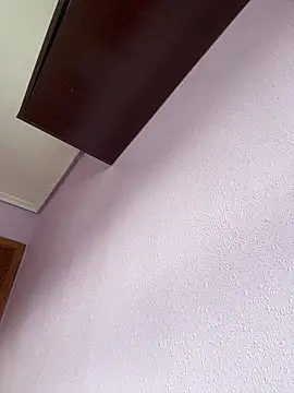 Ninabigtitied online show from 10-25-25, 10:58