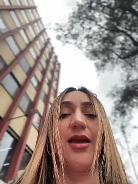 Ninabigtitied online show from 03-10-26, 07:07