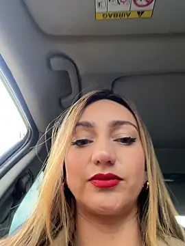 Ninabigtitied online show from 03-18-26, 06:53