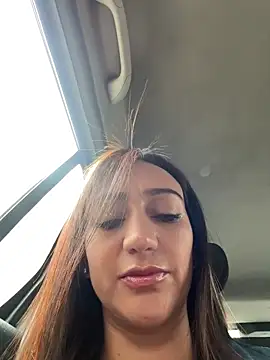 Ninabigtitied online show from 01-10-26, 01:06