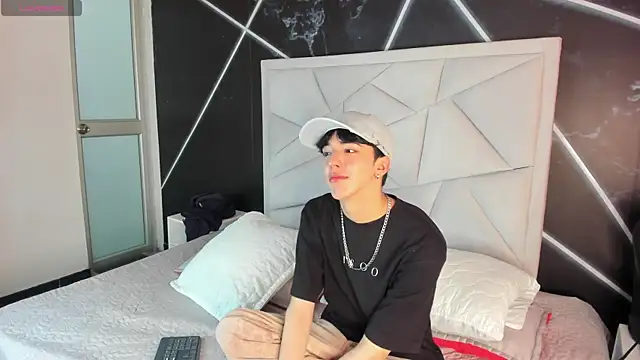 AerumChae online show from 04-05-26, 07:09