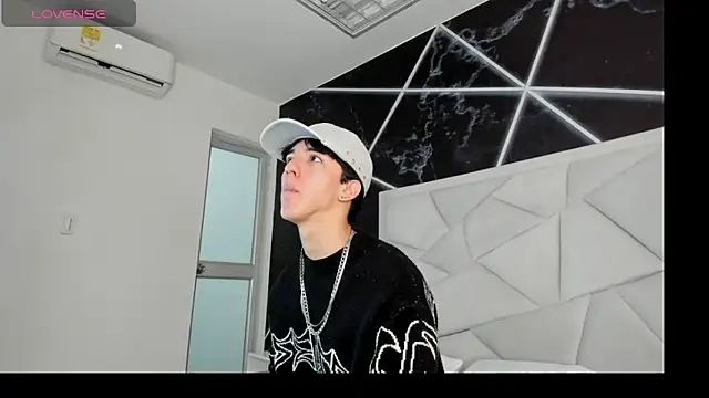 AerumChae online show from 05-15-26, 12:47
