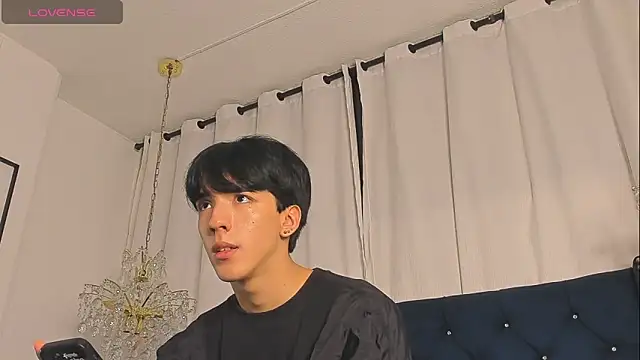 AerumChae online show from 04-30-26, 08:57