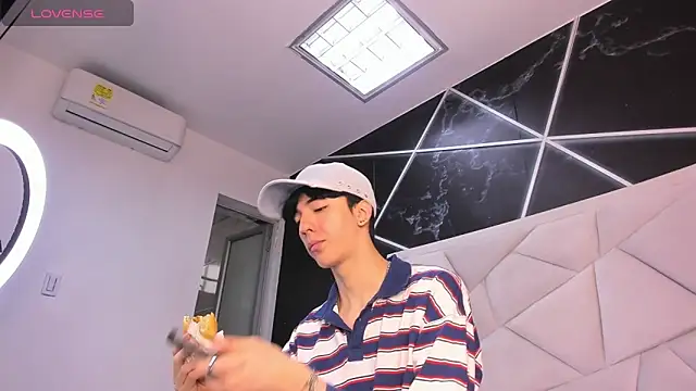 AerumChae online show from 04-23-26, 12:11