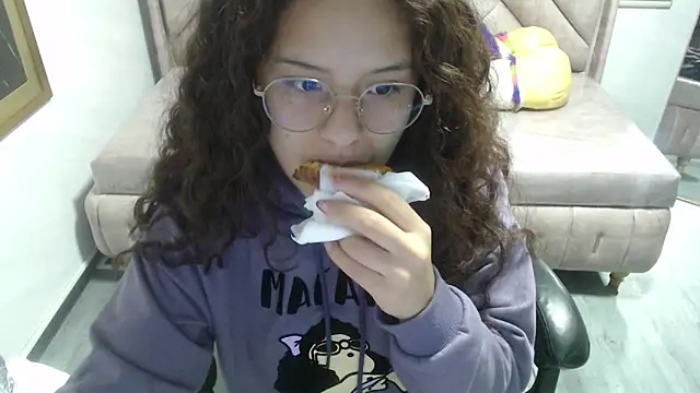 Velvet Moon V online show from 01-07-26, 01:38