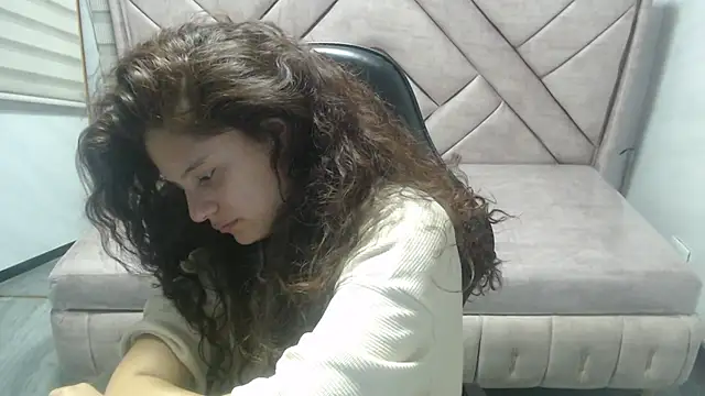 Velvet Moon V online show from 03-17-26, 09:18