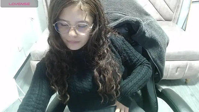 Velvet Moon V online show from 02-02-26, 08:08