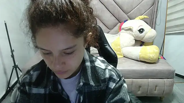 Velvet Moon V online show from 11-14-25, 01:04